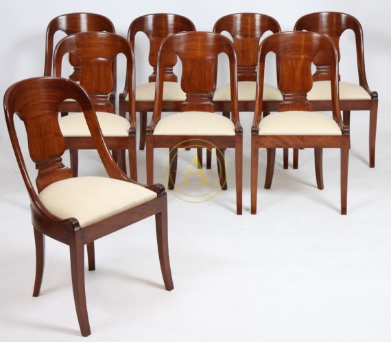 SUITE OF EIGHT CHAIRS GONDOLES XIXth