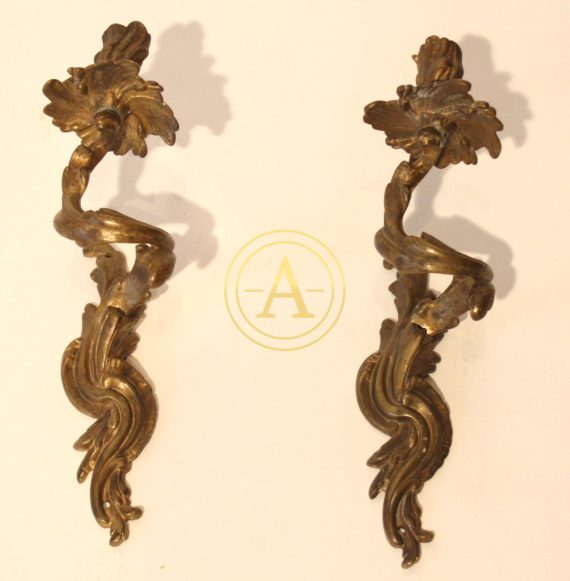 PAIRE D’APPLIQUES DE BOISERIE REGENCE