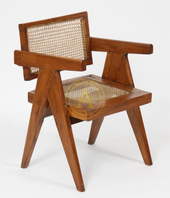 “OFFICE CANE ELEGANT CHAIR” de Pierre JEANNERET