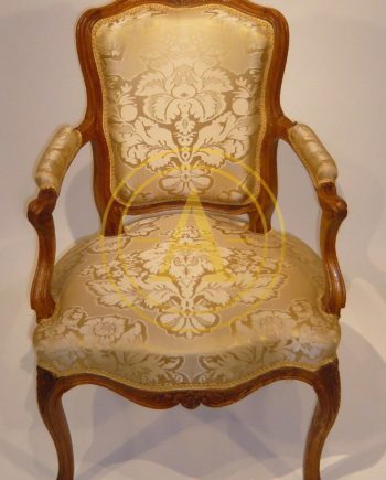 FAUTEUIL CABRIOLET LOUIS XV