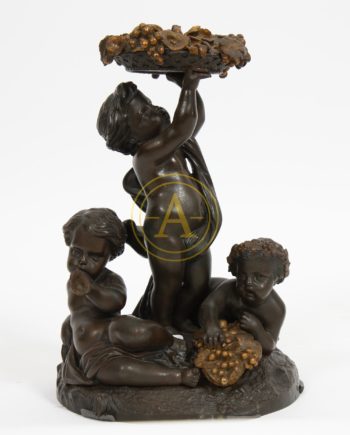 BRONZE “AUX TROIS PUTTI”