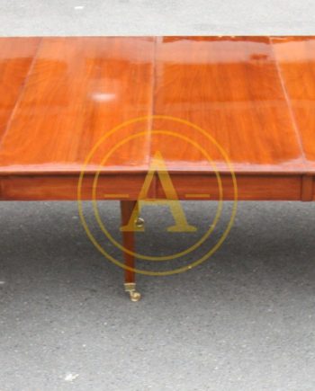 RARE TABLE  DE SALLE A MANGER DE CHATEAU
