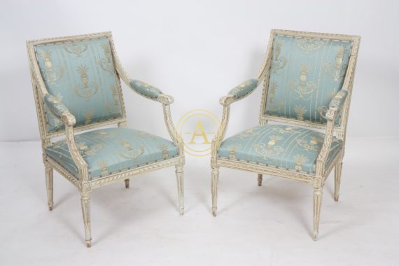 RARE PAIRE DE FAUTEUILS LOUIS XVI DE DUPAIN