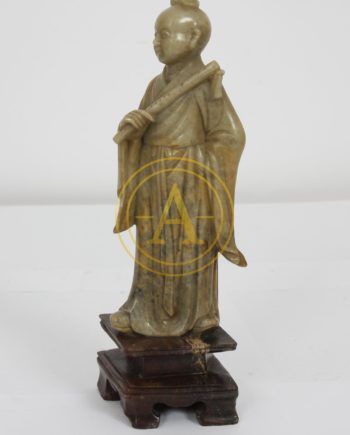 STATUETTE “LE FLUTISTE CHINOIS” EN PIERRE DURE