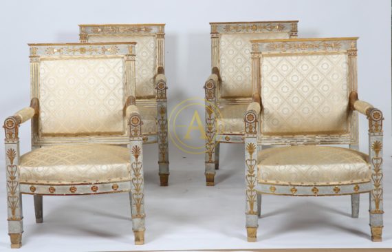 ENSEMBLE DE QUATRE FAUTEUILS D’APPARAT EMPIRE