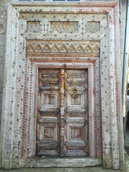 PAKISTAN DOOR