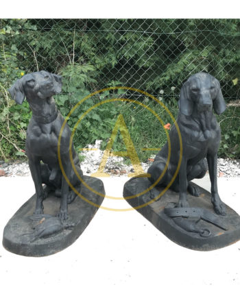 SET OF “TWO HUNTING DOGS” IN CAST IRON