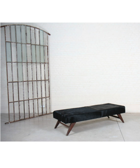 “Day Bed” de Pierre Jeanneret (1896-1967)