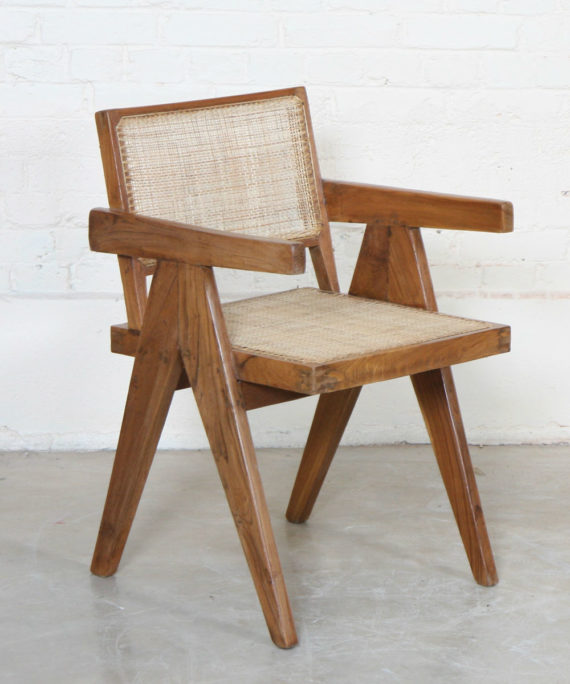 “OFFICE CANE CHAIRS” de Pierre JEANNERET (1896-1967)