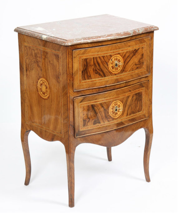 PETITE COMMODE ITALIENNE D’ ENTRE DEUX XVIIIè