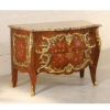 COMMODE SAUTEUSE MARQUETEE LOUIS XV MODELE DE ANTOINE CRIAERD